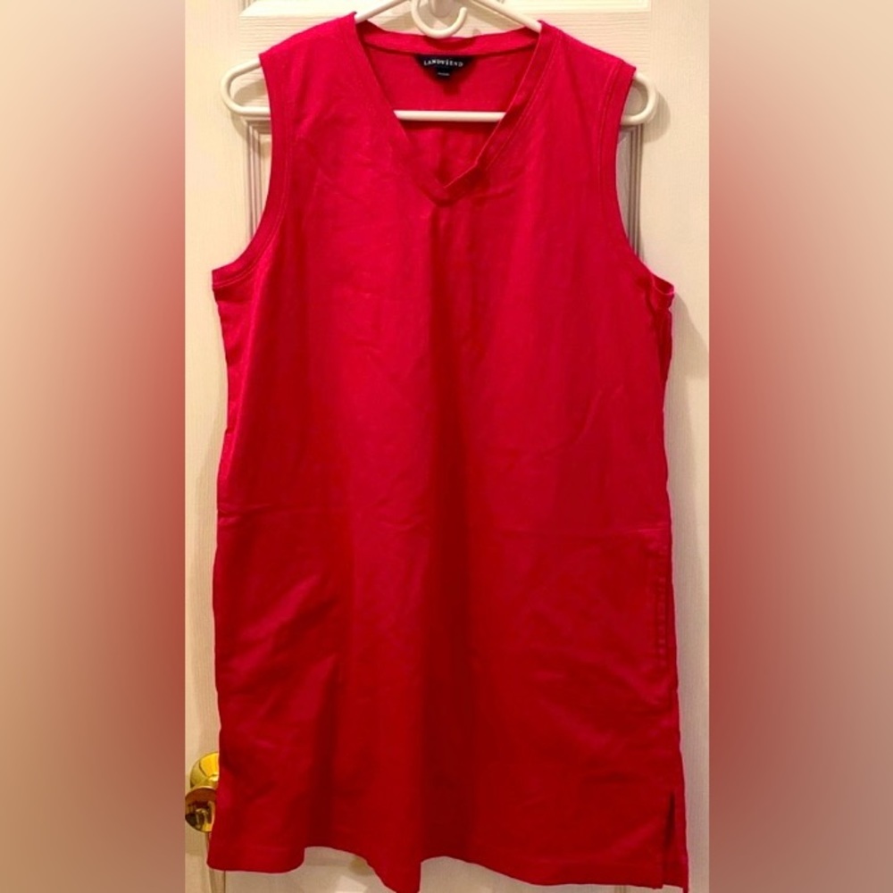 FREE WITH PURCHASE
Lands ends pink dress, size large, EUC